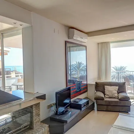 La Gioia 2 By Hello Homes סיטגס